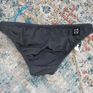 Jolyn midl bikini bottom